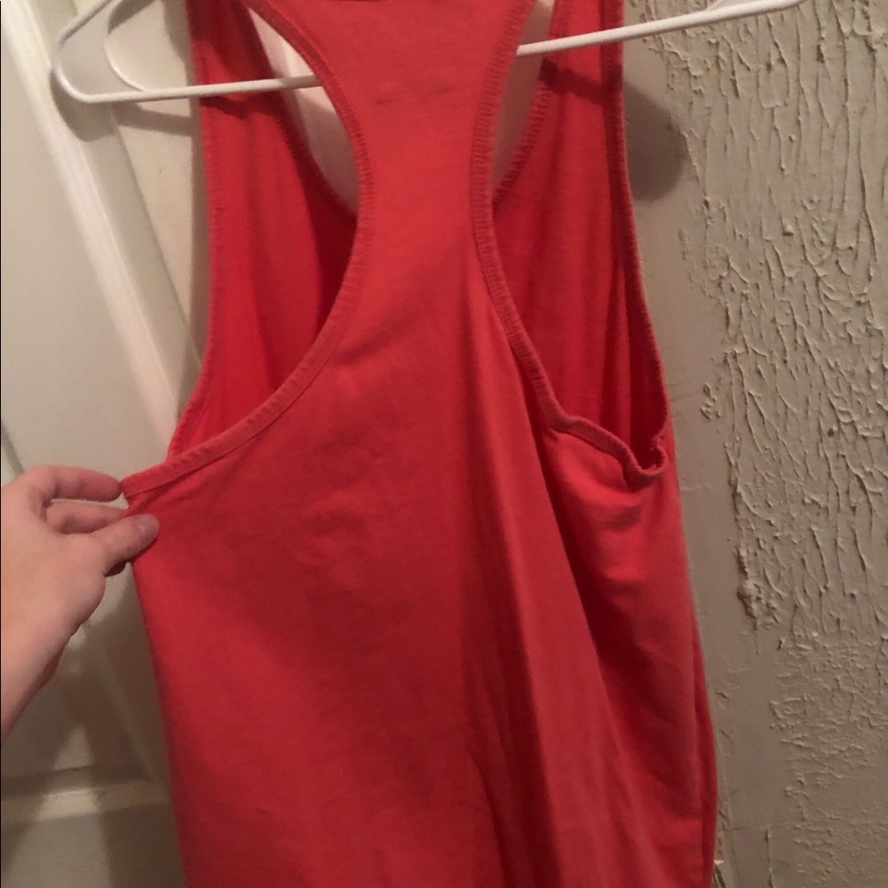 Ribbons and Rows tanktop - Picture 3 of 3
